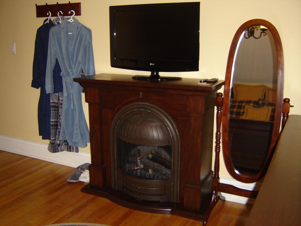 Talwood Manor B&B Port Colborne Værelse billede