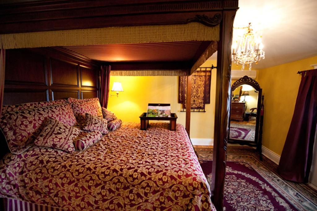 Talwood Manor B&B Port Colborne Værelse billede