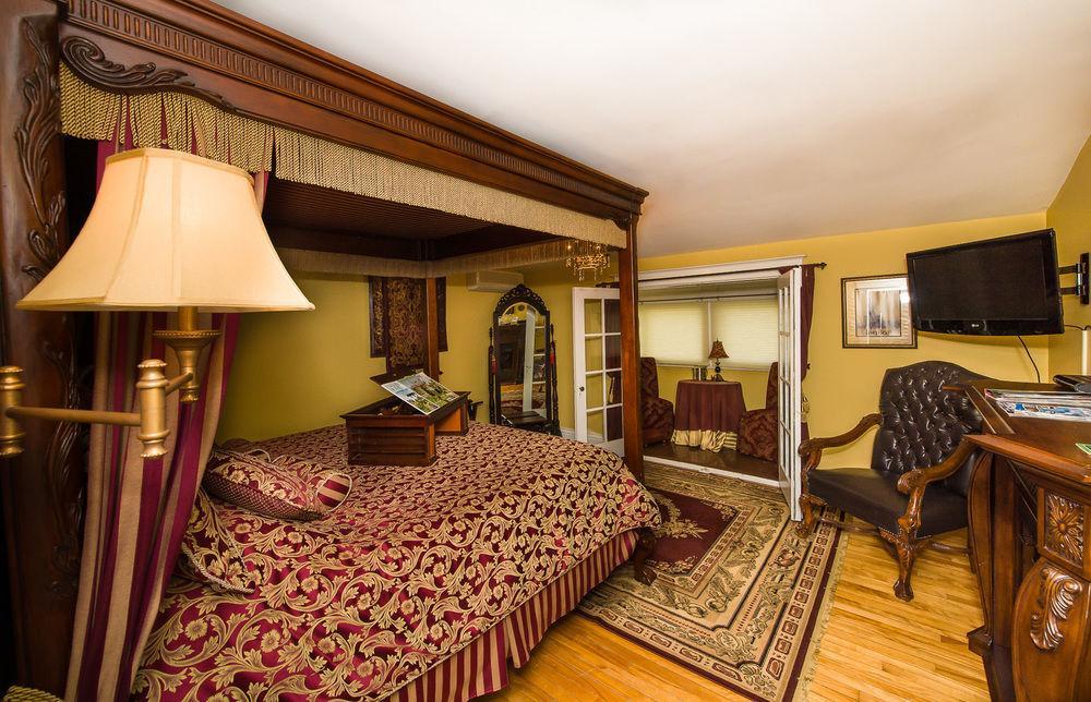 Talwood Manor B&B Port Colborne Eksteriør billede