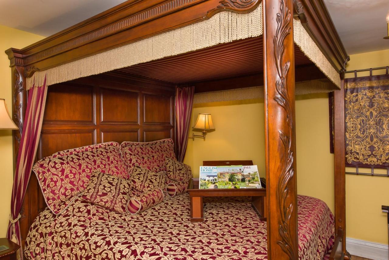 Talwood Manor B&B Port Colborne Eksteriør billede